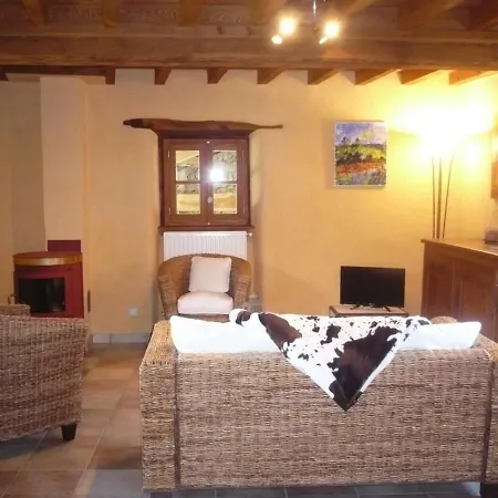 Holiday home Cosy Avec Poele A Bois, Terrasse, Et Jardin - Proche Station Et Activites Nature - Fr-1-496-92 *